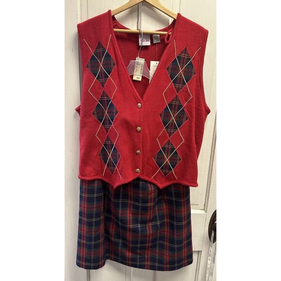 Tanjay Dresses & Skirts - NWT Vintage Tanjay 2 Piece Set Sweater Vest Skirt Size Large Red Plaid